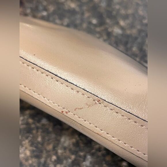 VINTAGE ETRA Leather Crossbody/Wristlet Tan - Picture 7 of 8